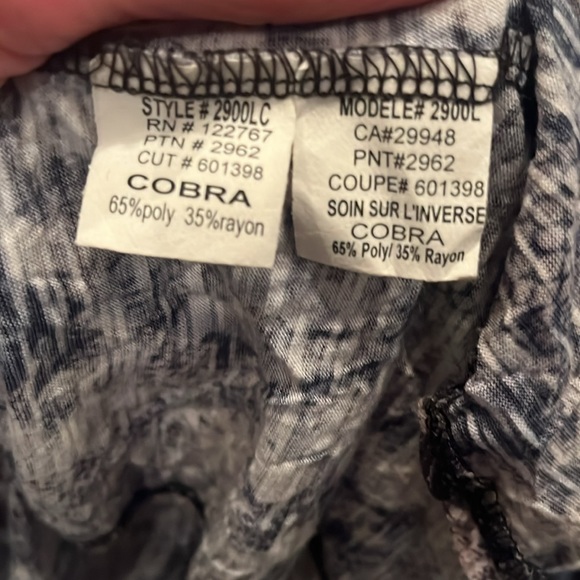 Snakeprint Buttondown from David Cline, Size S. Snaps that look like buttons. - Picture 8 of 11